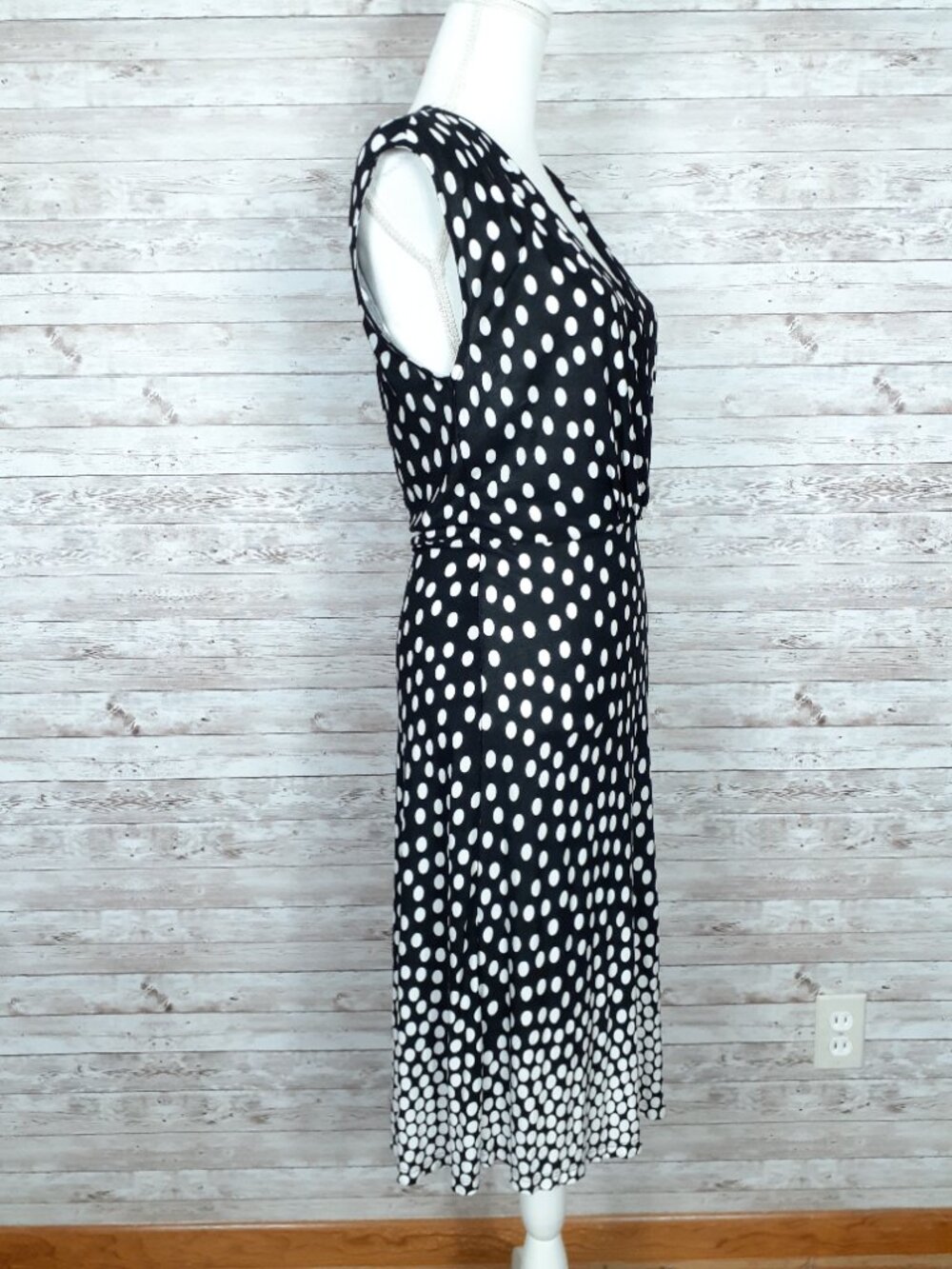 Lascana Wrap Top Sleeveless Dress Size 6 Polka Dot Black White Midi 939A - Picture 3 of 7